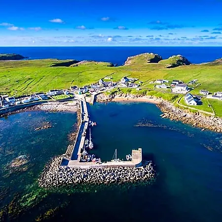 Ostan Oilean Thorai Tory Island * Donegal Town